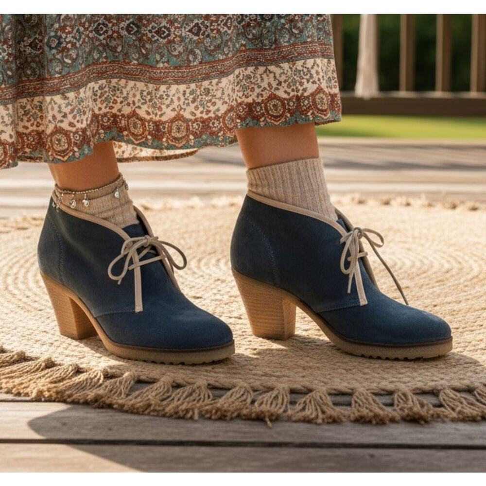 Jasper & Jeera Anthropologie "Yuma" Blue Suede Desert Boots 38 / 8